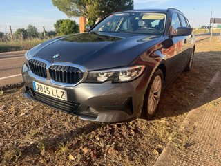 BMW Serie 3 318d TOURING AUTOMATICO  2021