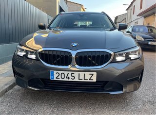 BMW Serie 3 318d TOURING AUTOMATICO  2021