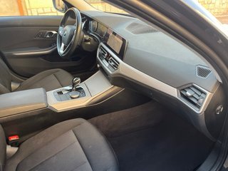BMW Serie 3 318d TOURING AUTOMATICO  2021