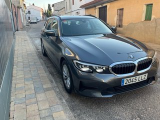 BMW Serie 3 318d TOURING AUTOMATICO  2021
