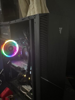 PC Gaming buen estado.