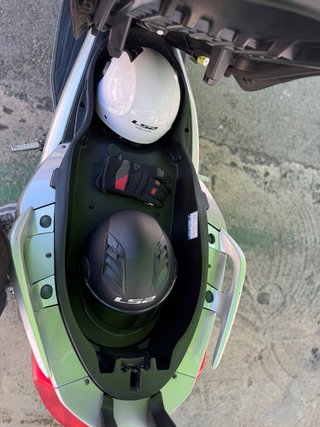 Yamaha Xmax 250cc Plata