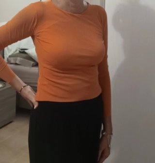 Maglia arancione in tulle
