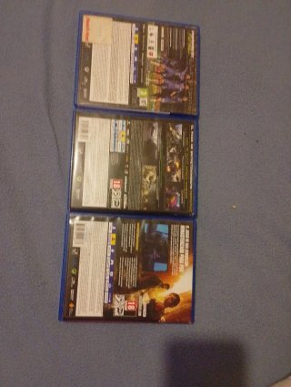PS4 FIFA 22, Call of Duty, The Last of Us lote