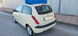 Lancia Ypsilon 1.4 Inyeccion 16V
