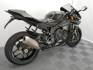 YAMAHA YZF R1 2019 16752 kms.