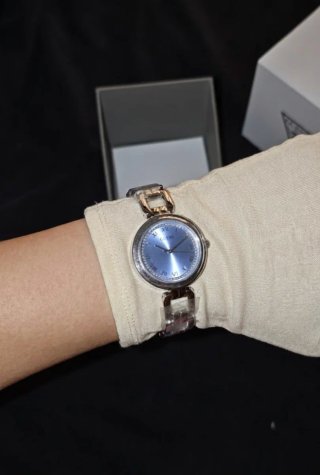Reloj Guess Millie.