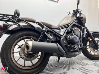 HONDA CMX 500 REBEL 2024 5077 kms.