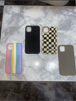 10 Fundas iPhone 11 y 5 Fundas iPhone 15