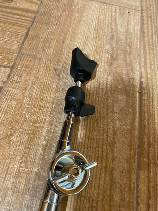 Herraje para platos Alesis