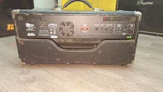 Amplificador Kustom DE300 HD