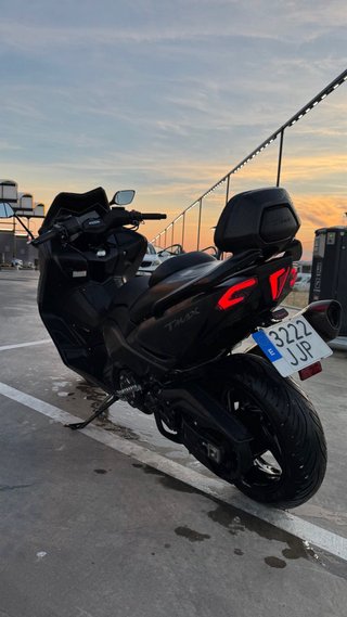 Yamaha TMAX 2015