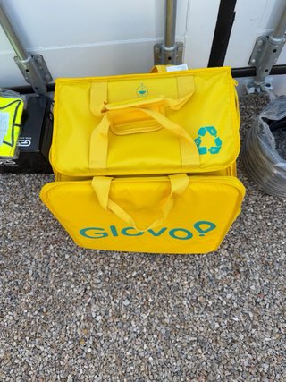 Mochila Glovo Amarilla