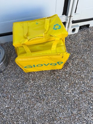 Mochila Glovo Amarilla