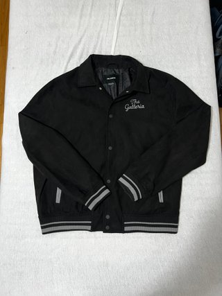 Chaqueta Bomber Pull&Bear Negra Talla L