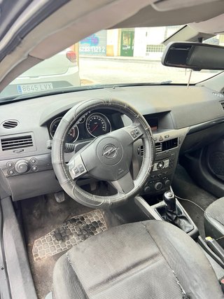 Opel Astra 2005