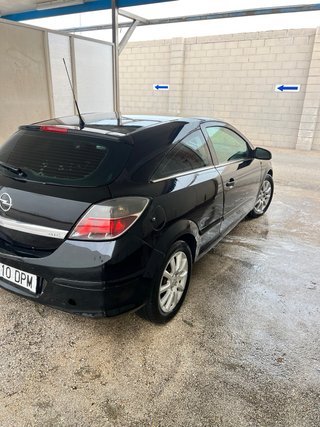 Opel Astra 2005