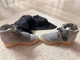 Adidas Yeezy 750 Boost Gris