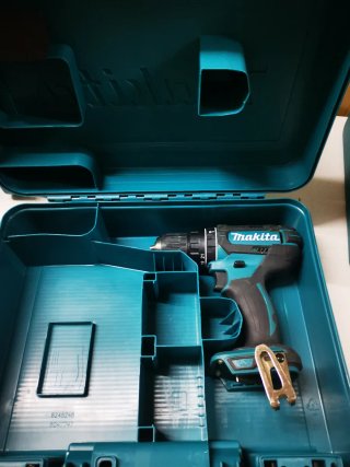 Conjunto de 6 maletines makita para taladro 18v.