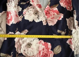 Vestido floral azul y rosa