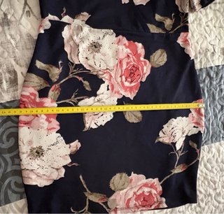 Vestido floral azul y rosa