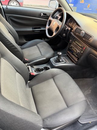 Volkswagen Passat 2003