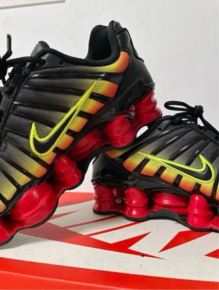 Nike Shox TL Negro Degradado Fuego - Nuevas