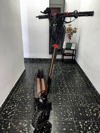 Patinete Eléctrico con Bolsa y Llave