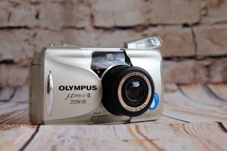 Olympus mju II Zoom 80 Cámara Plata