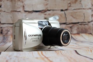 Olympus mju II Zoom 80 Cámara Plata