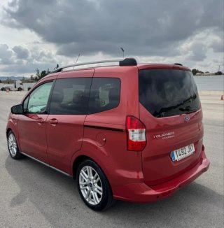 Ford Tourneo Courier 2016