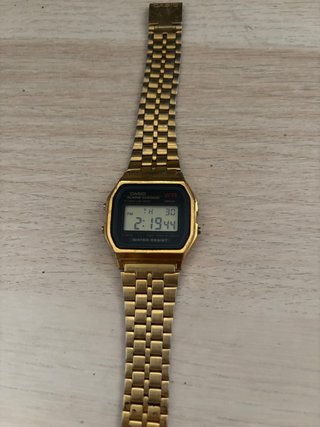 Reloj Casio Dorado