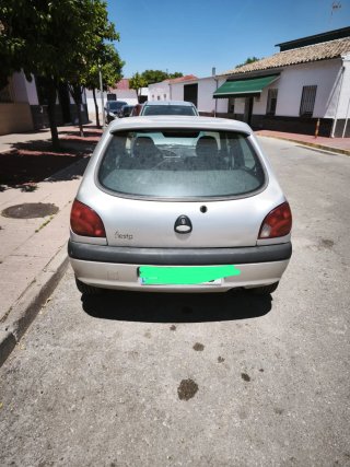 Ford Fiesta 2001