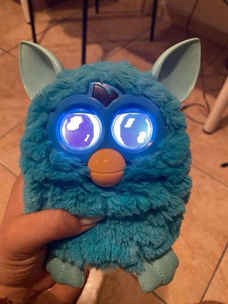 Furby Boom Crystal Azul solo en Tenerife