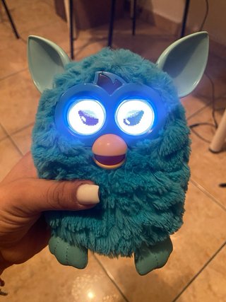 Furby Boom Crystal Azul solo en Tenerife