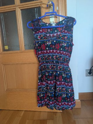Vestido corto estampado mujer