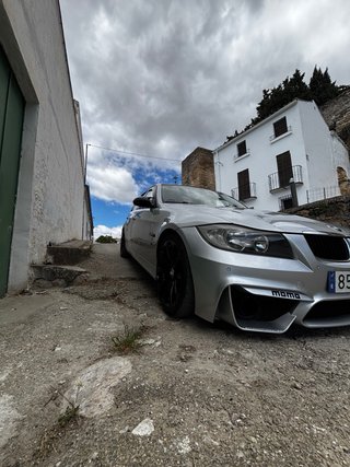 BMW Serie 3 2006 el motor bueno de los E90