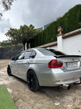 BMW Serie 3 2006 el motor bueno de los E90