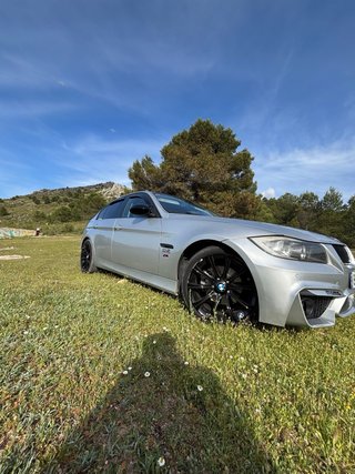 BMW Serie 3 2006 el motor bueno de los E90