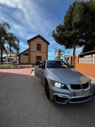 BMW Serie 3 2006 el motor bueno de los E90