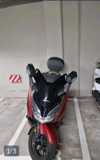 Honda Forza 125cc Maxi Scooter Roja/Negra