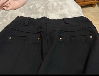 Pantalón negro