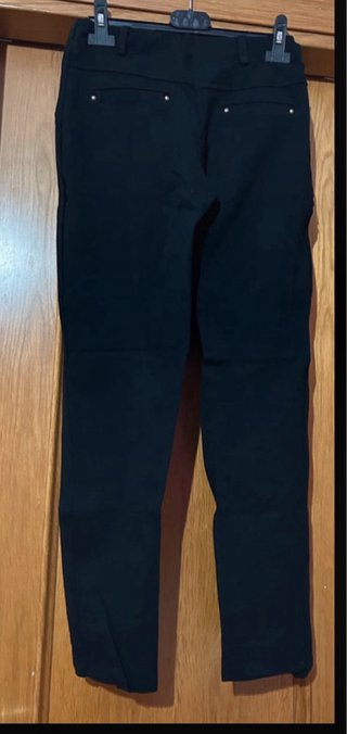 Pantalón negro