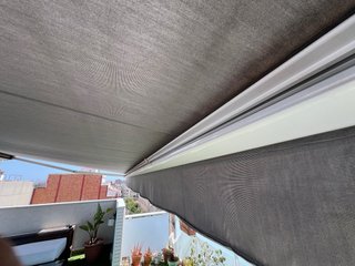 Toldo cofre Novelty motorizado Somfy 5,35 x 3 m