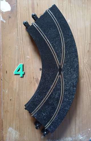 Scalextric Alfa Romeo Tarquini cambio pista chican