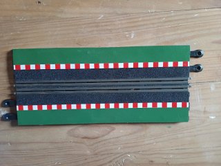Scalextric Alfa Romeo Tarquini cambio pista chican