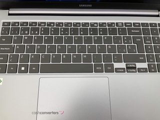 pc portatil samsung galaxy book4