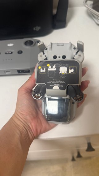 Drone DJI Mini 2 con accesorios