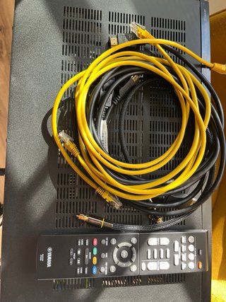 Amplificador Yamaha RX-V479 AV Receiver