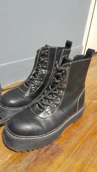 Botas militares negras plataforma T39